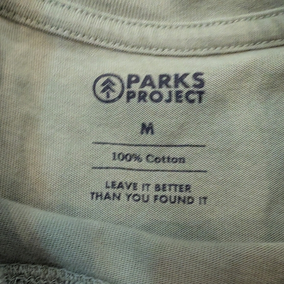 Arka Project National Parks Long Sleeve T-shirt Green Size Medium - Picture 3 of 5
